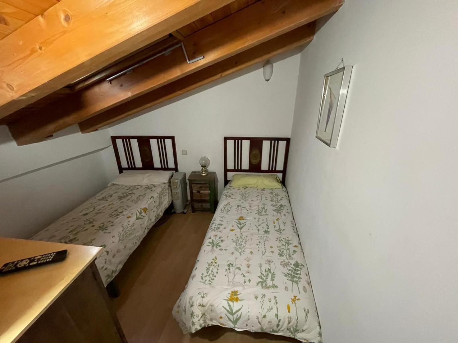 La Abadia Apartamentos Tolva Chambre photo